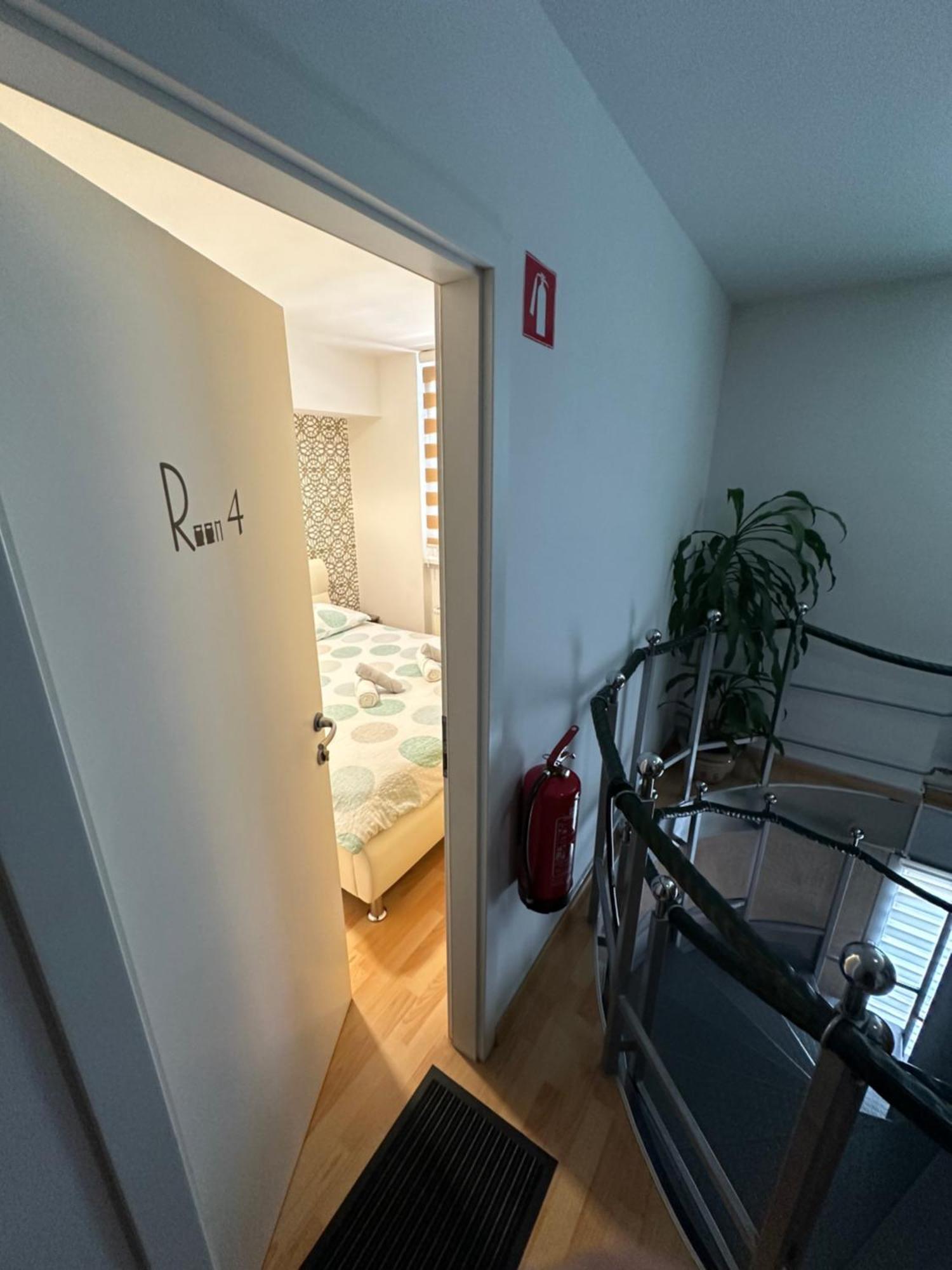 Granada Rooms Ljubljana Buitenkant foto