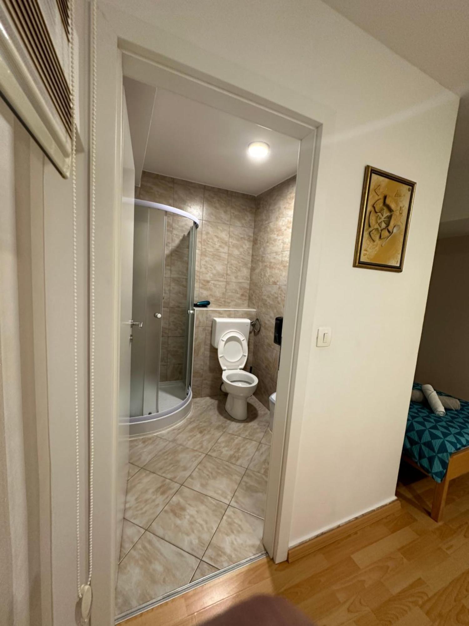 Granada Rooms Ljubljana Buitenkant foto